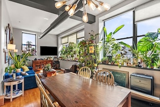 170 Oxford St Unit 305, Lynn, MA 01901