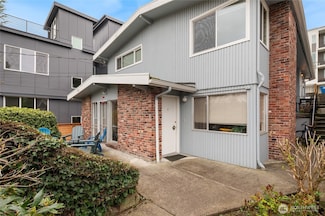 633 W Emerson St, Seattle, WA 98119