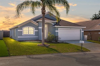 436 Lady Diana Dr, Davenport, FL 33837