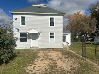 208 South St, Hustler, WI 54637