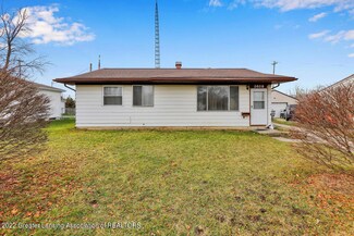 3608 Brighton Dr, Lansing, MI 48911