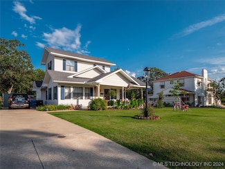 1306 S 6th St, McAlester, OK 74501