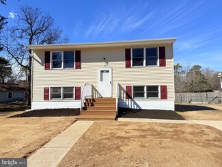 75 Tensaw Dr, Pemberton Township, NJ 08015