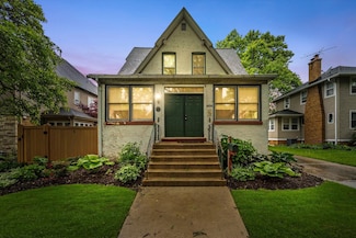 606 N Brainard Ave, La Grange Park, IL 60526