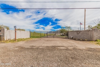 11821 S 51st Ave, Phoenix, AZ 85339