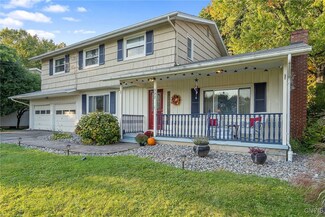 302 Greenwood Rd, Syracuse, NY 13214