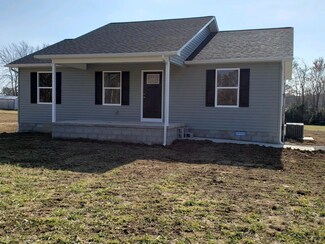 605 Page Rd, Clarkrange, TN 38553