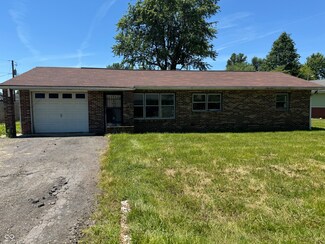 150 N East St, Crothersville, IN 47229
