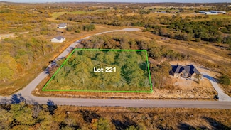 221 Jefferson St, Weatherford, TX 76086