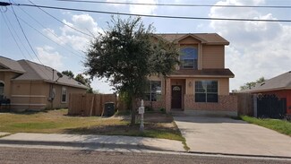 2513 Ventura St, Laredo, TX 78040