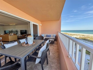 1906 Gulf Dr N Unit 106, Bradenton Beach, FL 34217