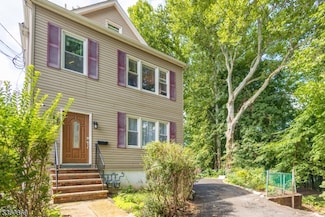 34 Fairview Place, Bloomfield, NJ 07003