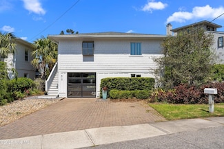 613 N Channel Dr, Wrightsville Beach, NC 28480