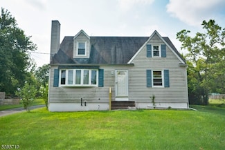 355 Metlars Ln, Piscataway, NJ 08854