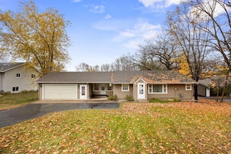 348 Riverside Ave S, Sartell, MN 56377