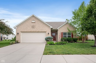5576 W Glenview Dr, McCordsville, IN 46055