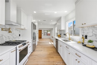 8954 Kramerwood Place, Los Angeles, CA 90034