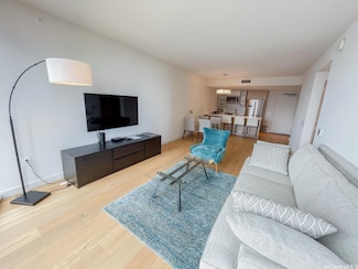 1001 Queen St Unit 3009, Honolulu, HI 96814