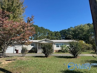 20220 E Limestone Rd, Toney, AL 35773