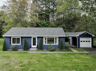 4 Norman Cir, Turners Falls, MA 01376