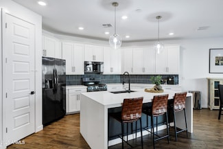 4543 S Nebula, Mesa, AZ 85212