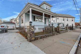 162 Merino St, Providence, RI 02909