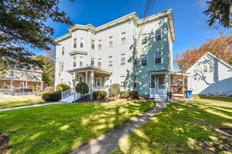 71 Francis St, Waltham, MA 02451
