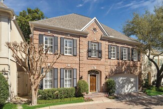 1204 Ripple Creek Dr, Houston, TX 77057