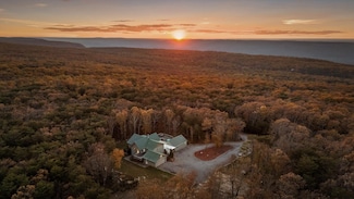 504 Wolf Run, Menlo, GA 30731