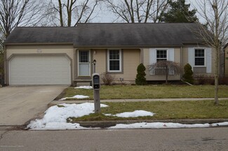 3617 Stoneleigh Dr, Lansing, MI 48910