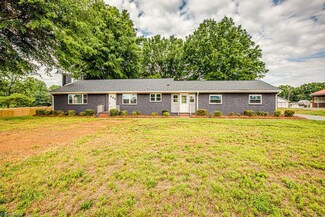 6610 University Pkwy, Rural Hall, NC 27045