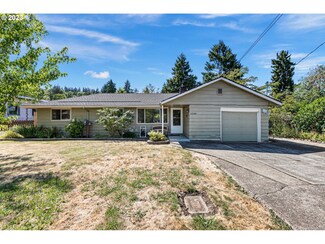 2230 Cleveland St, Eugene, OR 97405