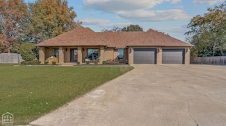 3701 Phillips Dr, Paragould, AR 72450