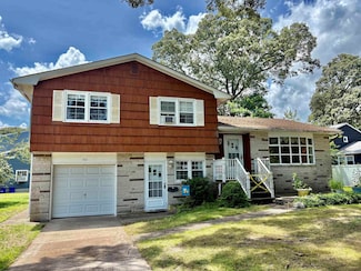301 Bliss Ave, Somers Point, NJ 08244