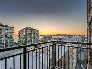 2911 2nd Ave Unit 817, Seattle, WA 98121