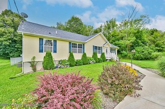 216 Rushbrook St, Jermyn, PA 18433