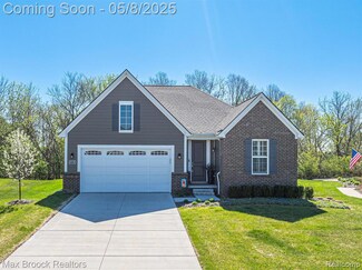 17170 Garden Ridge Ln Unit 72, Northville, MI 48168