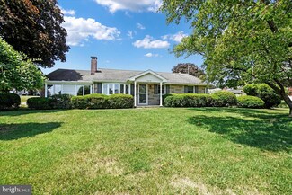 205 W Railroad Ave, Shrewsbury, PA 17361
