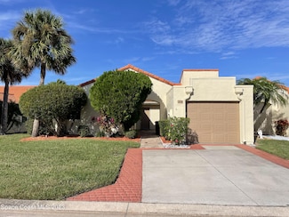 718 Pine Island Dr, Melbourne, FL 32940