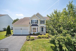 9242 Glen Meadow Ln, Bristow, VA 20136