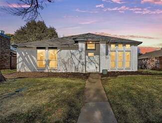 985 Downey Dr, Lewisville, TX 75067