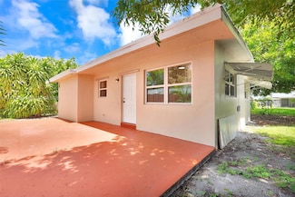 2435 Plunkett St Unit 1, Hollywood, FL 33020
