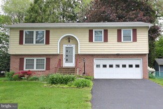 315 Devon Dr, Lancaster, PA 17603