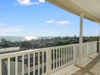 289 Wave St Unit C, Laguna Beach, CA 92651