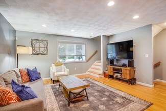 8 Gilmore St Unit D, Stoneham, MA 02180