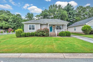 612 Ruddy Creek Cir, Greer, SC 29651