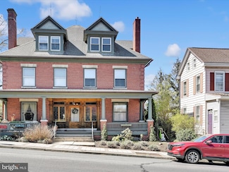 219 E Main St, Ephrata, PA 17522