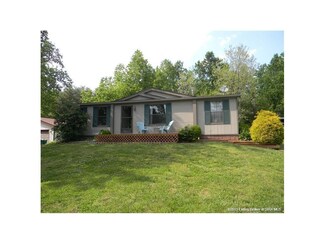 7030 Heinze Rd, Lanesville, IN 47136