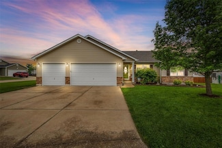 220 Living Water Ct, Pevely, MO 63070