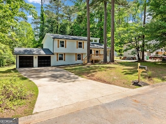 4058 Daron Ct Unit 2, Ellenwood, GA 30294